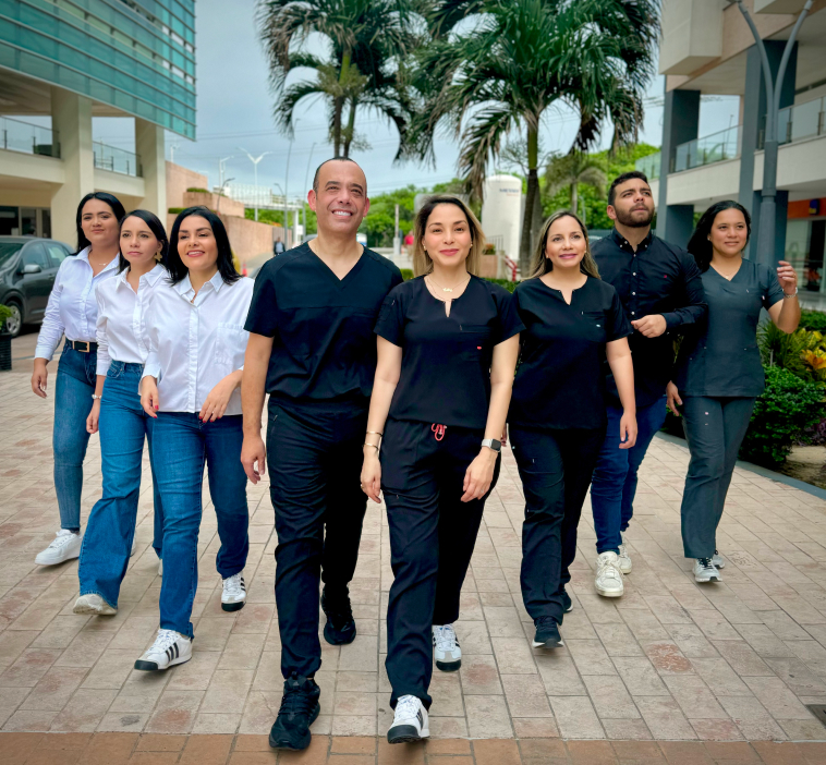 equipo medico, especialistas colombianos